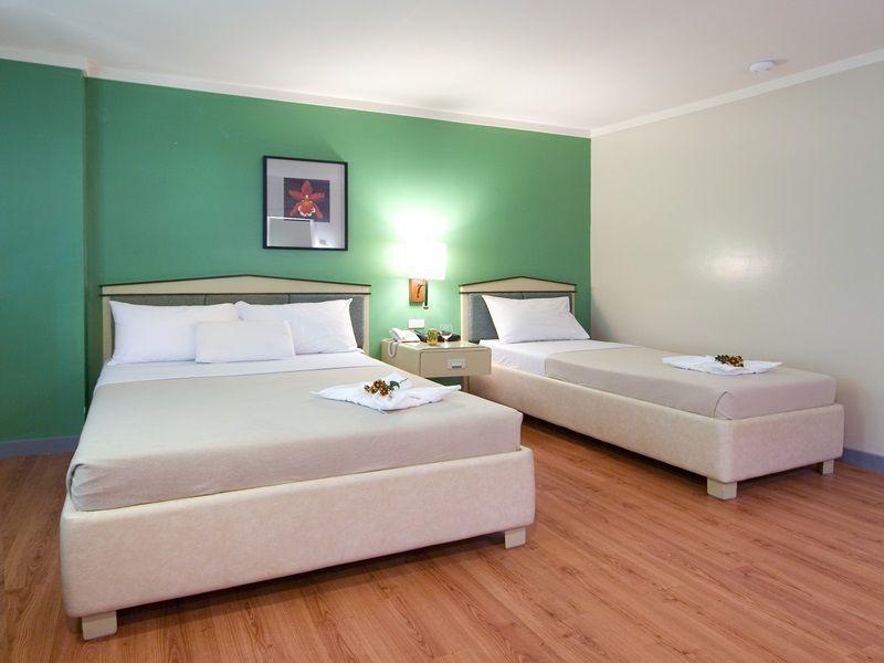 New Dawn Pensionne House Cagayan de Oro Bagian luar foto