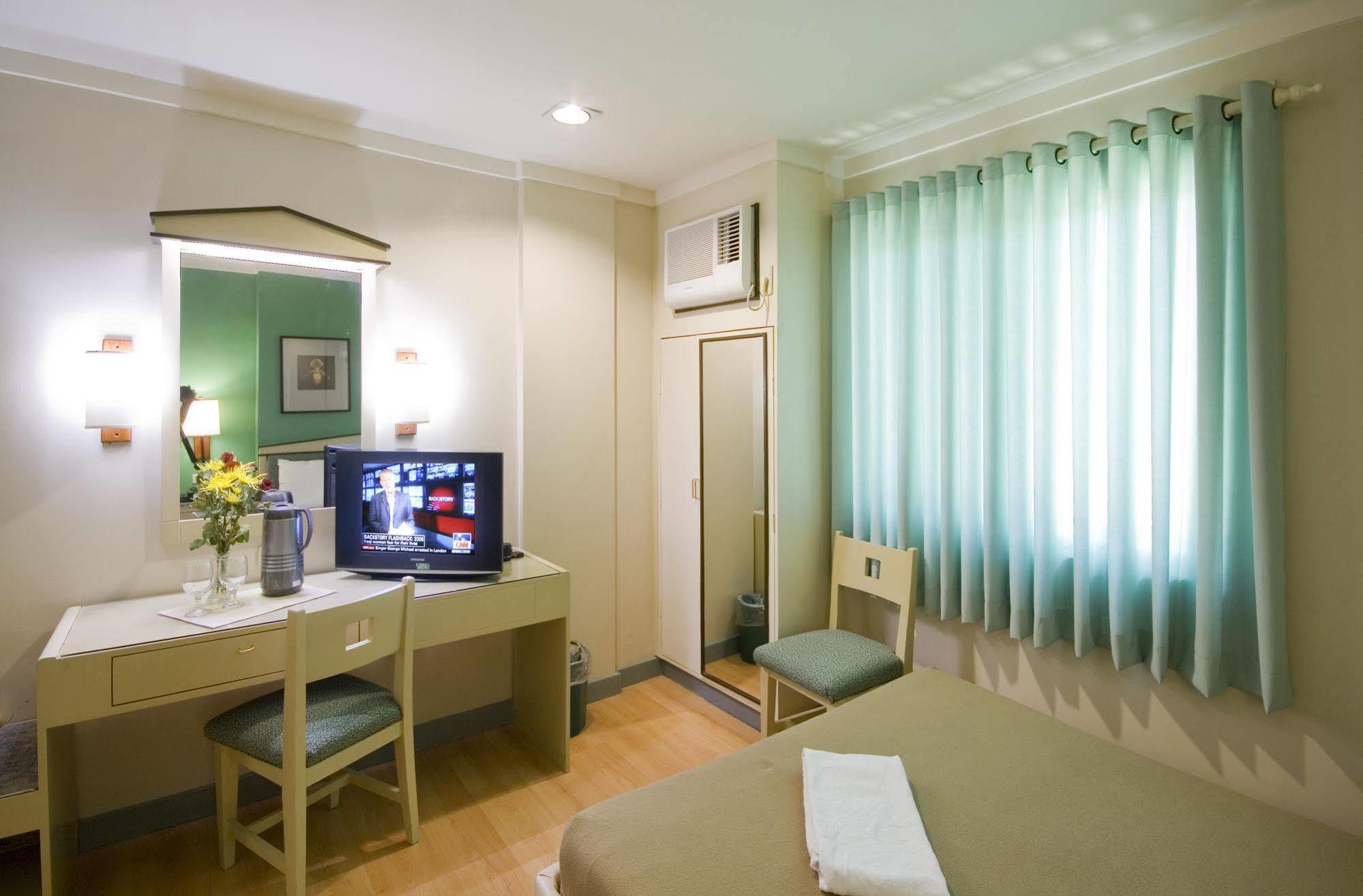 New Dawn Pensionne House Cagayan de Oro Bagian luar foto
